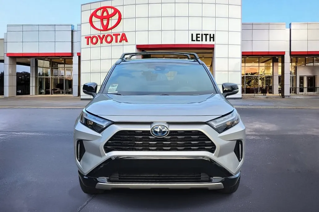 2023 Toyota RAV4 Hybrid XSE photo 1