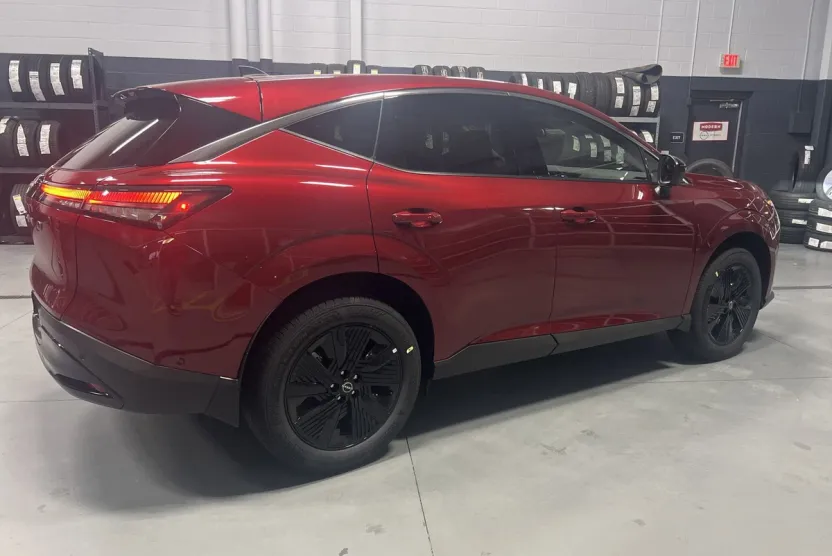 2025 Nissan Murano SV photo 1