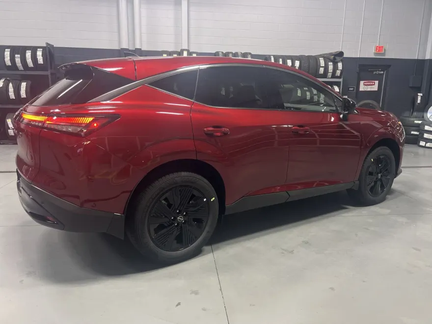 2025 Nissan Murano SV photo 1