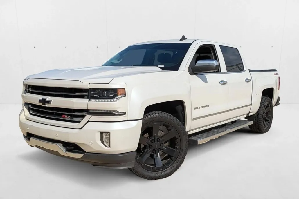 2018 Chevrolet Silverado 1500 LTZ Z71 photo 1