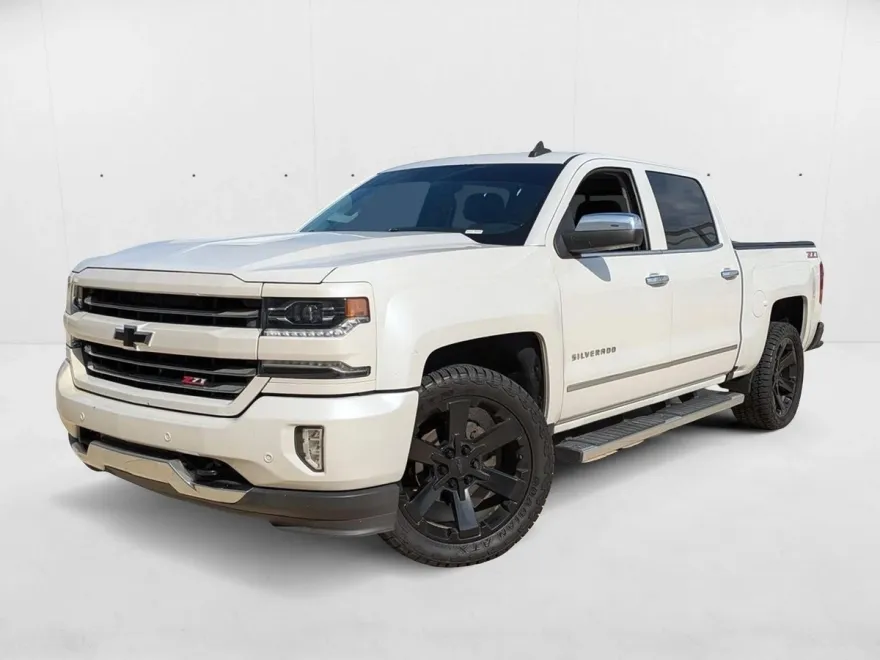 2018 Chevrolet Silverado 1500 LTZ Z71 photo 1