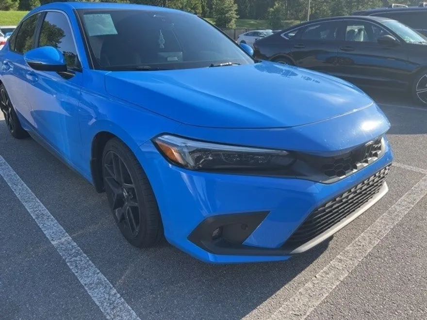 2024 Honda Civic Sport Touring photo 1