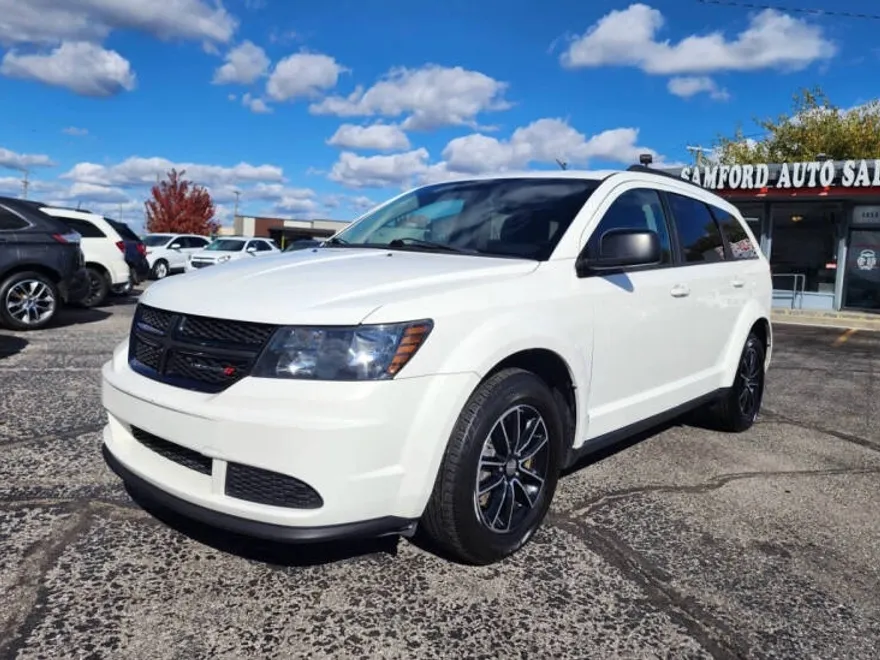2017 Dodge Journey SE photo 1