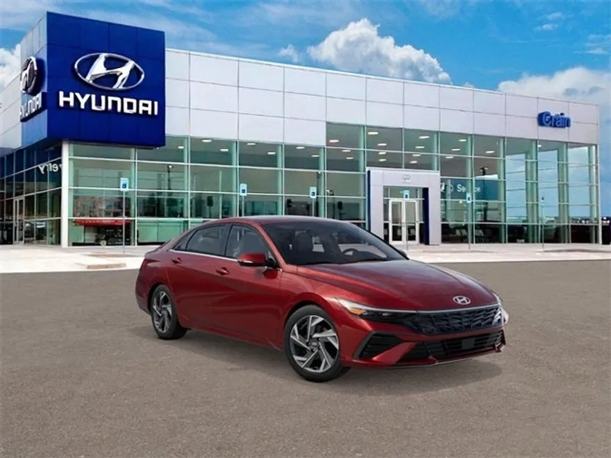 2025 Hyundai Elantra Limited photo 1