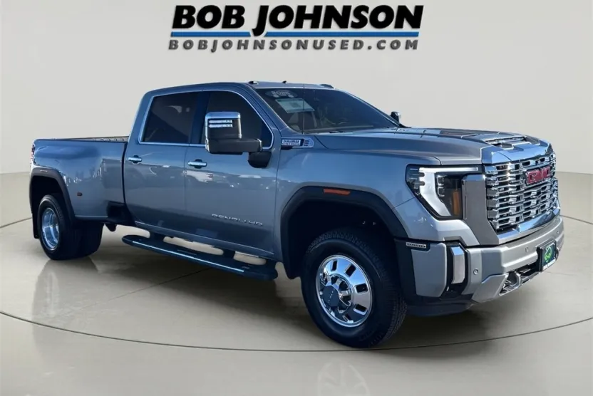 2025 Gmc Sierra 3500 HD Denali photo 1