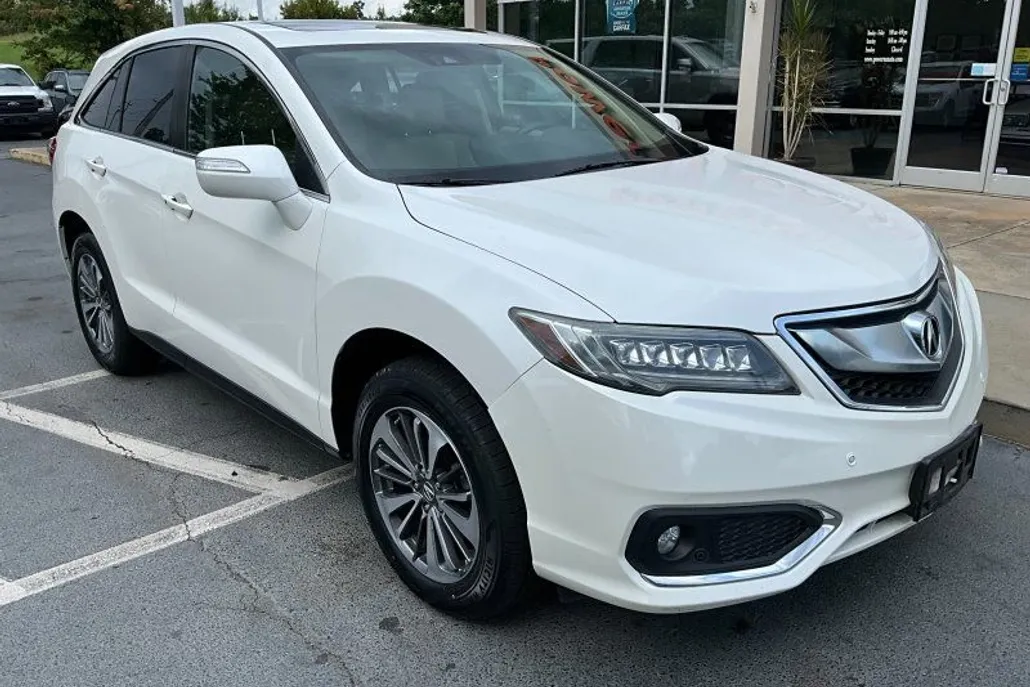 2016 Acura RDX Advance photo 1
