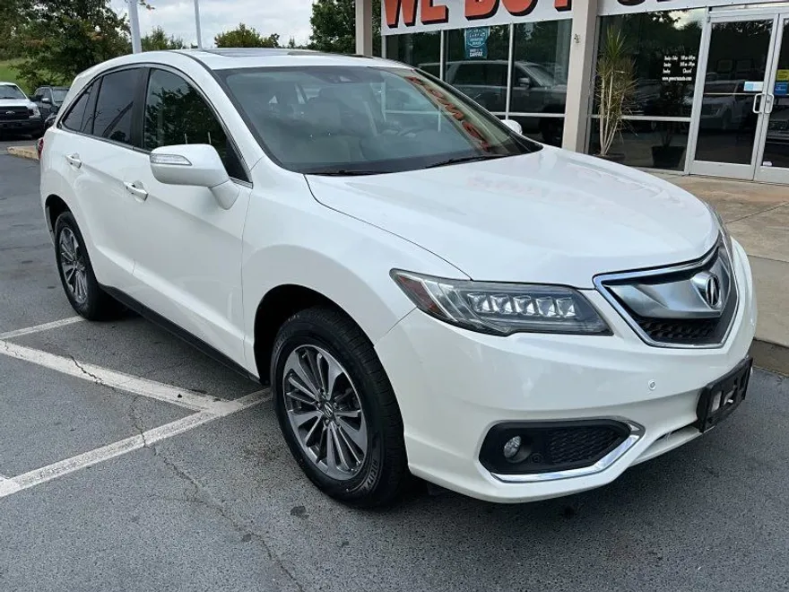 2016 Acura RDX Advance photo 1