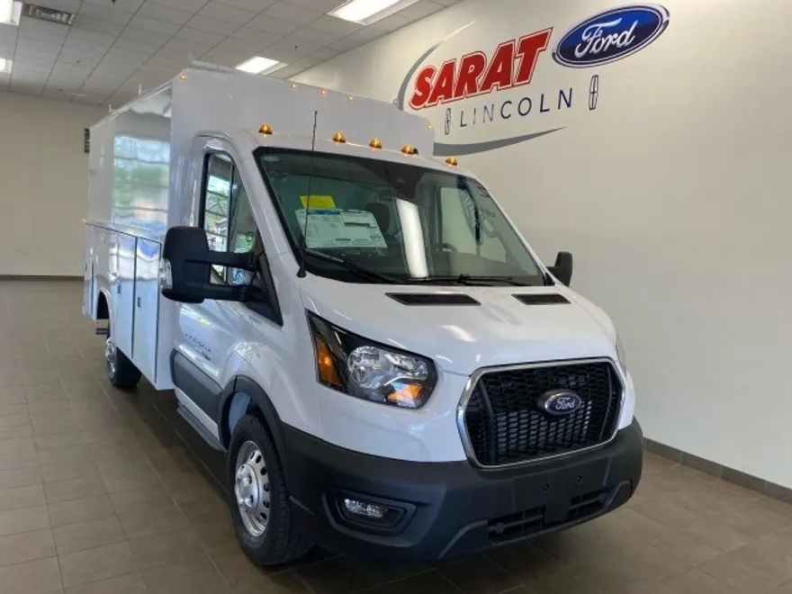 2024 Ford Transit Chassis photo 1