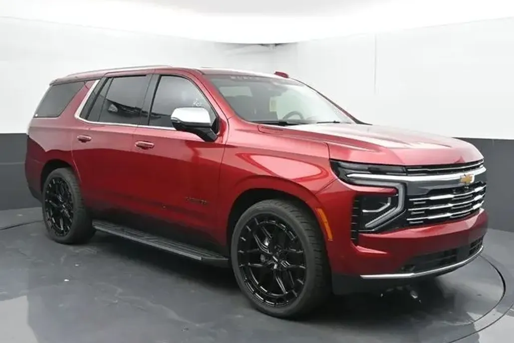 2025 Chevrolet Tahoe Premier photo 1