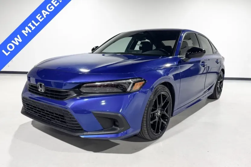 2022 Honda Civic Sport photo 1