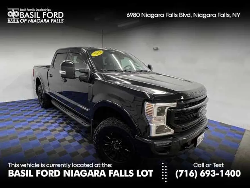 2022 Ford F-250 Lariat photo 1