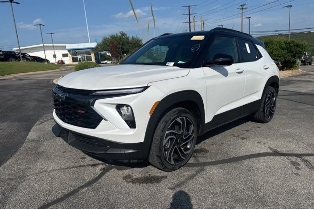 2024 Chevrolet Trailblazer RS photo 1