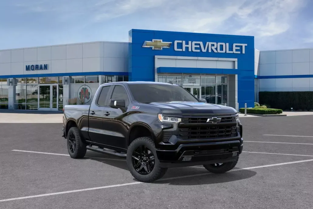 2026 Chevrolet Silverado 1500 RST photo 1
