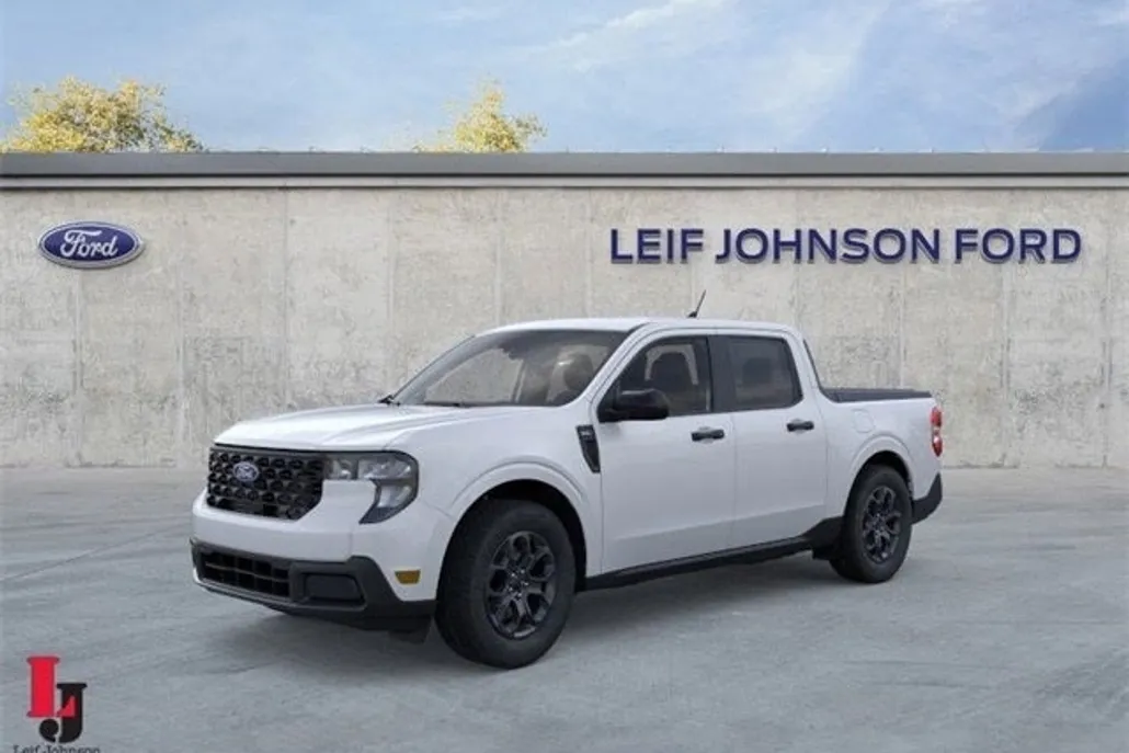 2025 Ford Maverick XLT photo 1