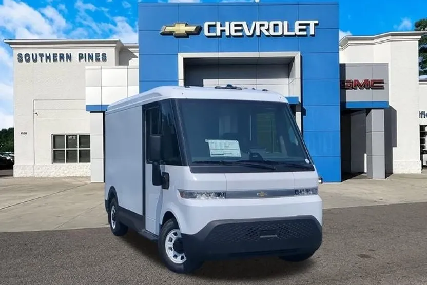 2025 Chevrolet BrightDrop 400 photo 1