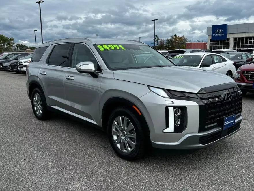 2024 Hyundai Palisade SEL photo 1