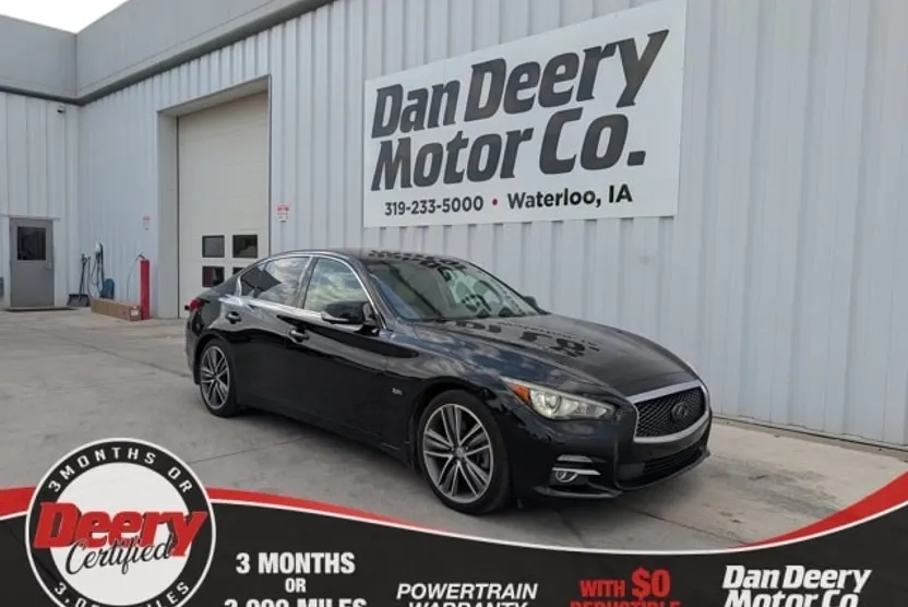 2016 Infiniti Q50 3.0t Premium photo 1