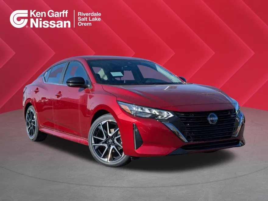 2025 Nissan Sentra SR photo 1