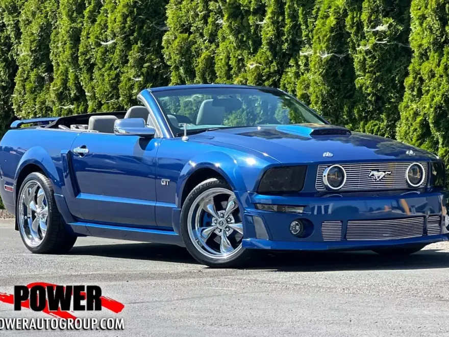 2007 Ford Mustang GT Deluxe photo 1