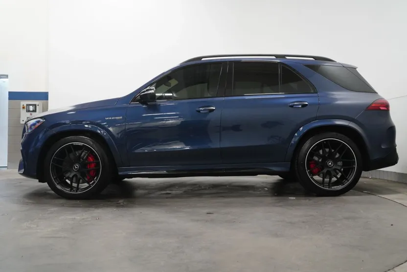 2024 Mercedes Benz GLE AMG 63 photo 1