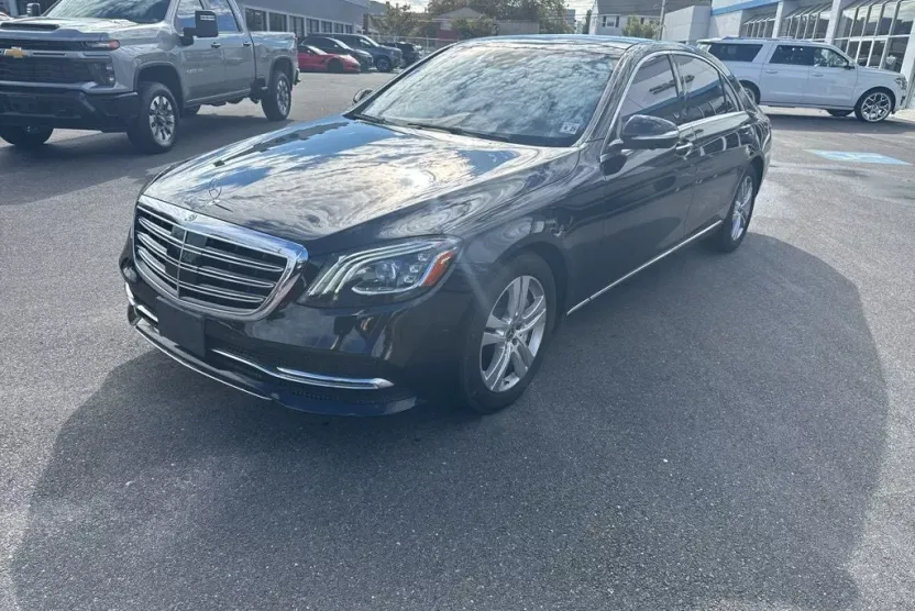 2020 Mercedes Benz S 560 photo 1