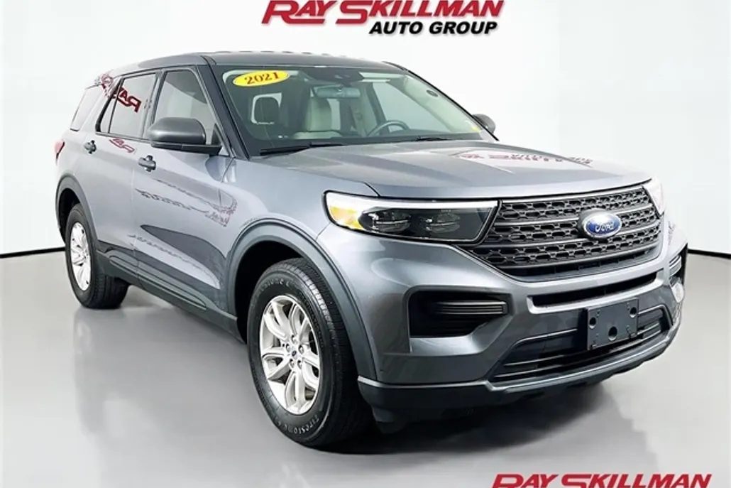 2021 Ford Explorer Base photo 1