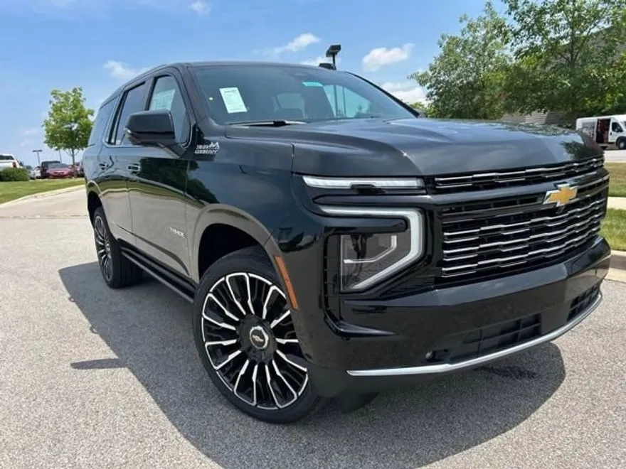 2025 Chevrolet Tahoe High Country photo 1