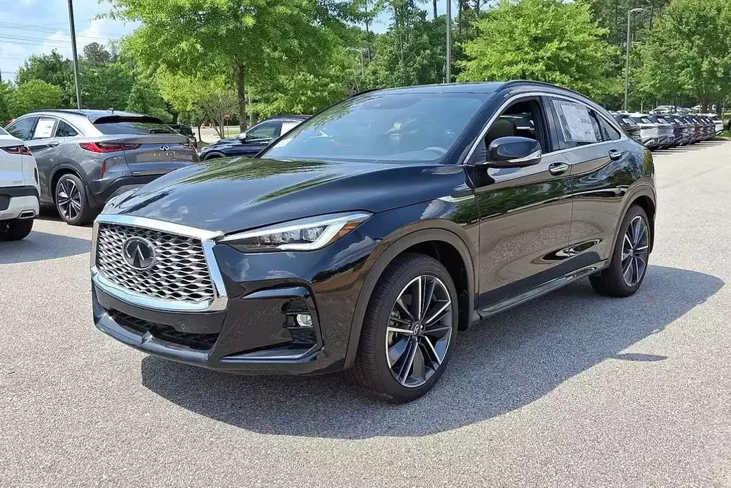 2025 Infiniti QX55 Essential photo 1