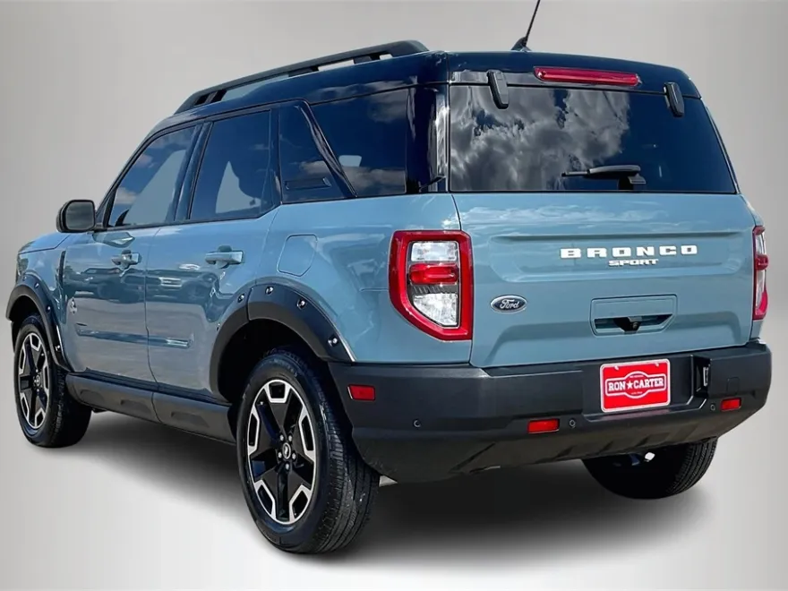 2023 Ford Bronco Sport Outer Banks photo 1