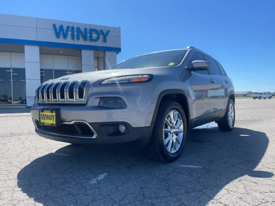 2016 Jeep Cherokee Limited photo 1