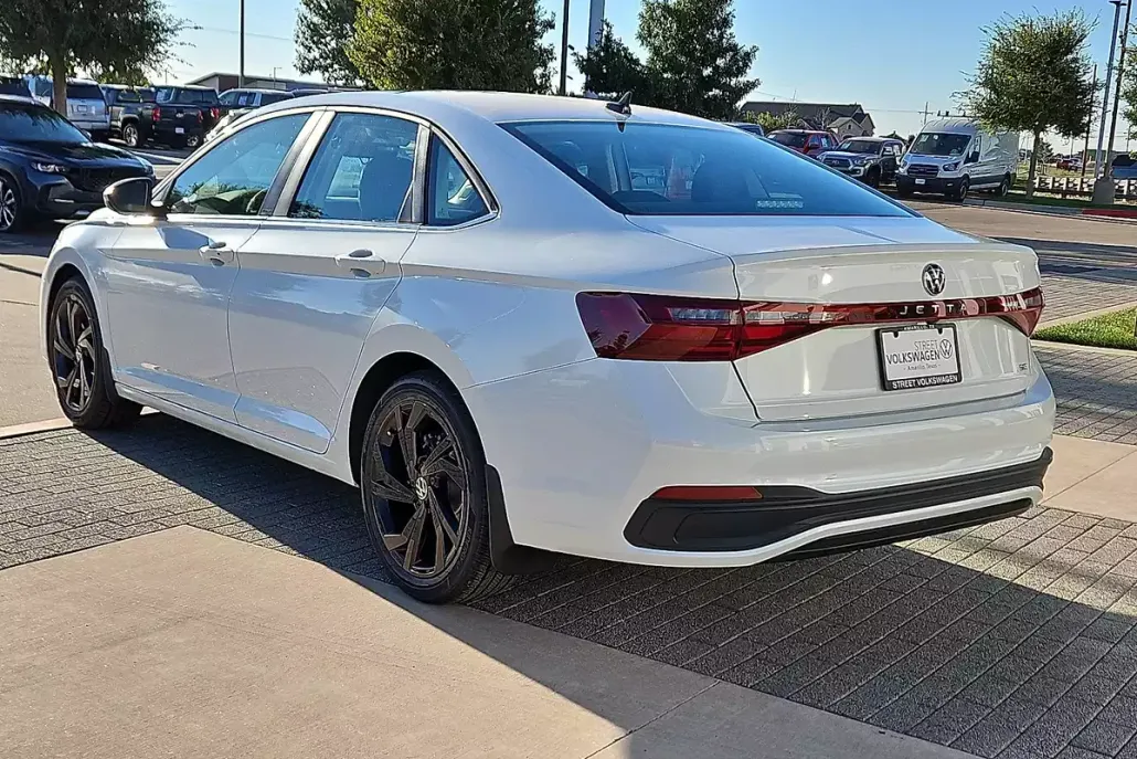 2026 Volkswagen Jetta 1.5T SE photo 1