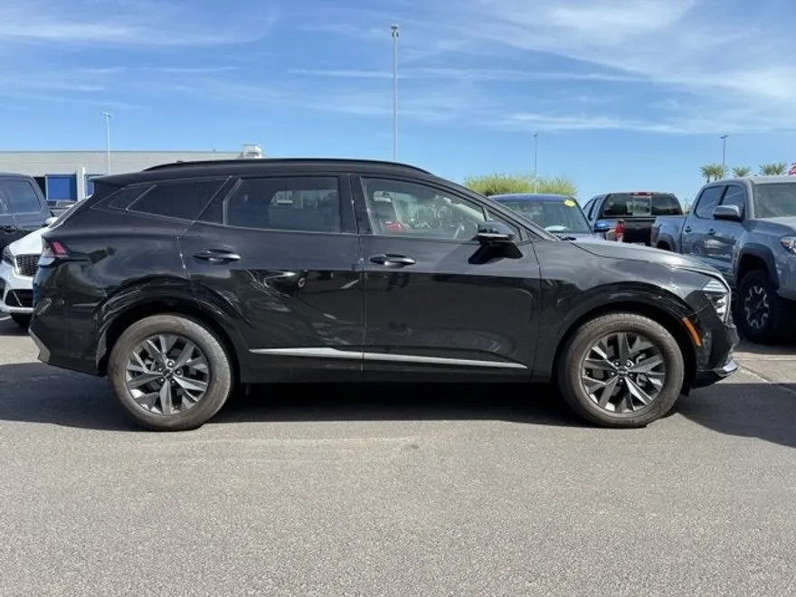 2024 Kia Sportage Hybrid photo 1
