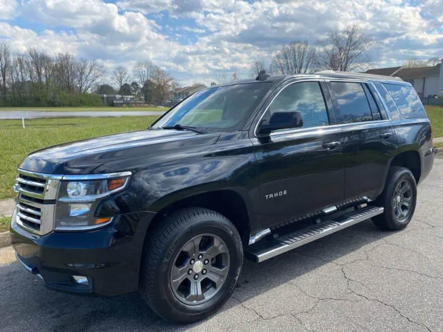 2015 Chevrolet Tahoe LT photo 1