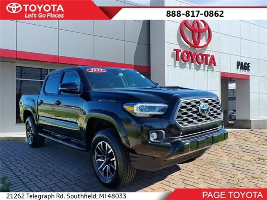 2022 Toyota Tacoma TRD Sport photo 1