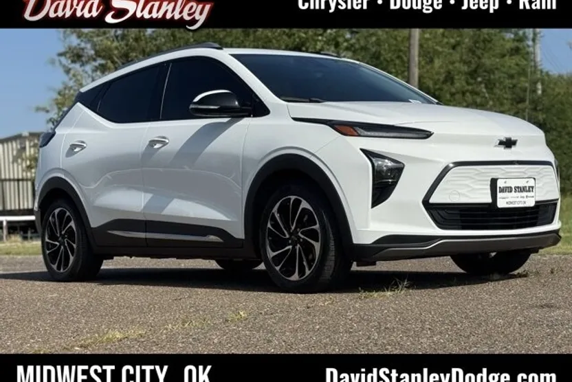 2022 Chevrolet Bolt EUV Premier photo 1