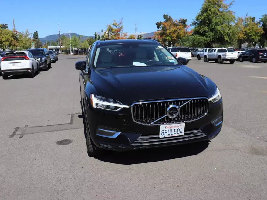 2018 Volvo XC60 T6 Inscription photo 1