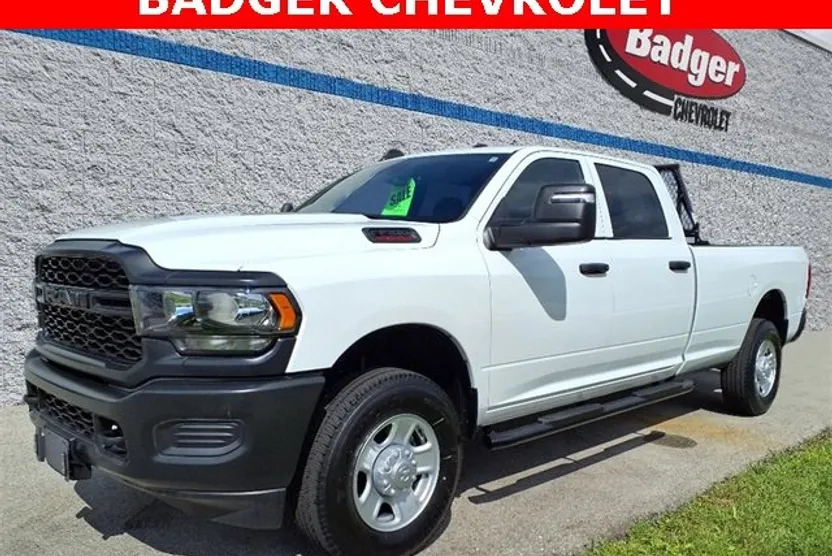 2024 Ram 3500 Tradesman photo 1