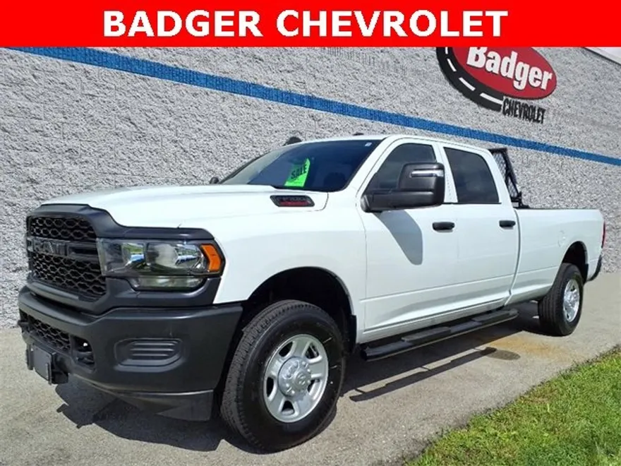 2024 Ram 3500 Tradesman photo 1