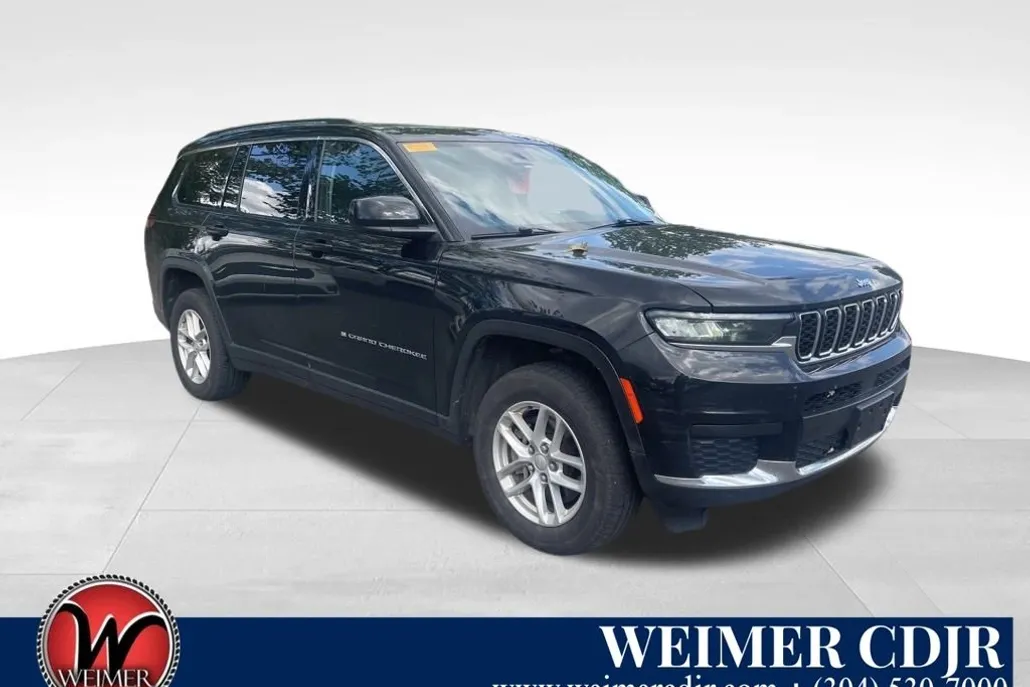 2023 Jeep Grand Cherokee Laredo photo 1