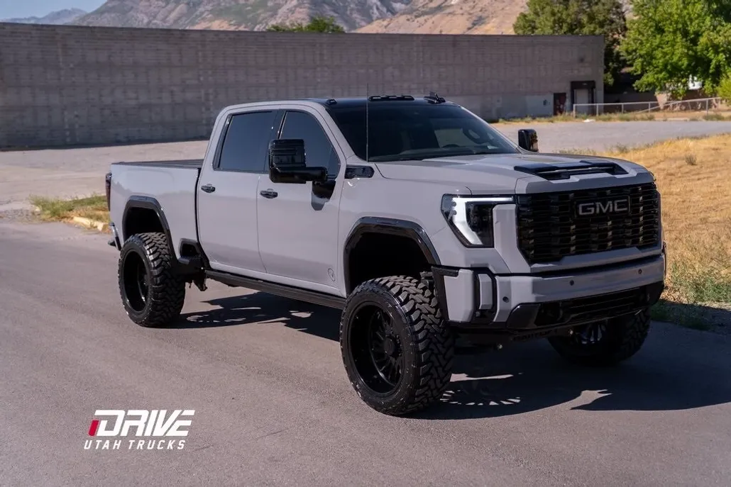 2025 Gmc Sierra 3500 HD Denali Ultimate photo 1