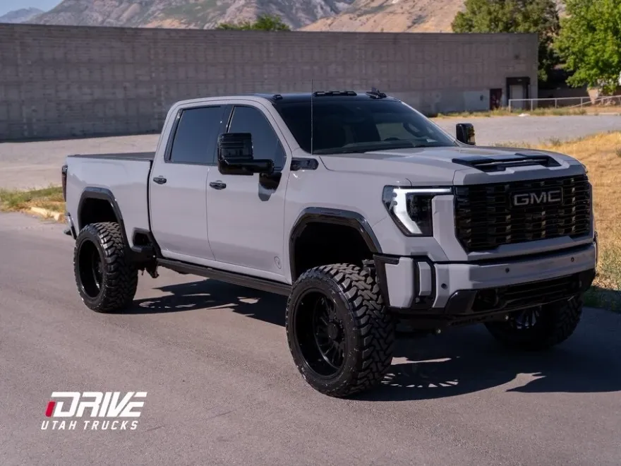 2025 Gmc Sierra 3500 HD Denali Ultimate photo 1