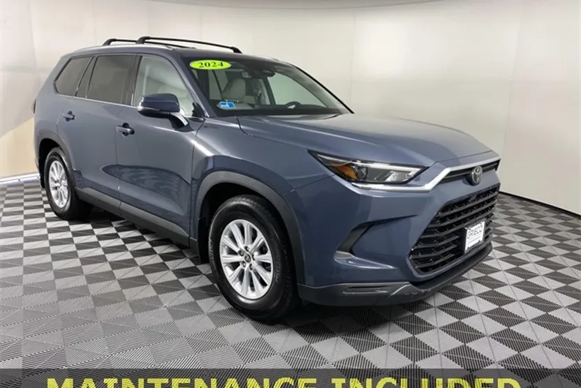 2024 Toyota Highlander Hybrid XLE photo 1