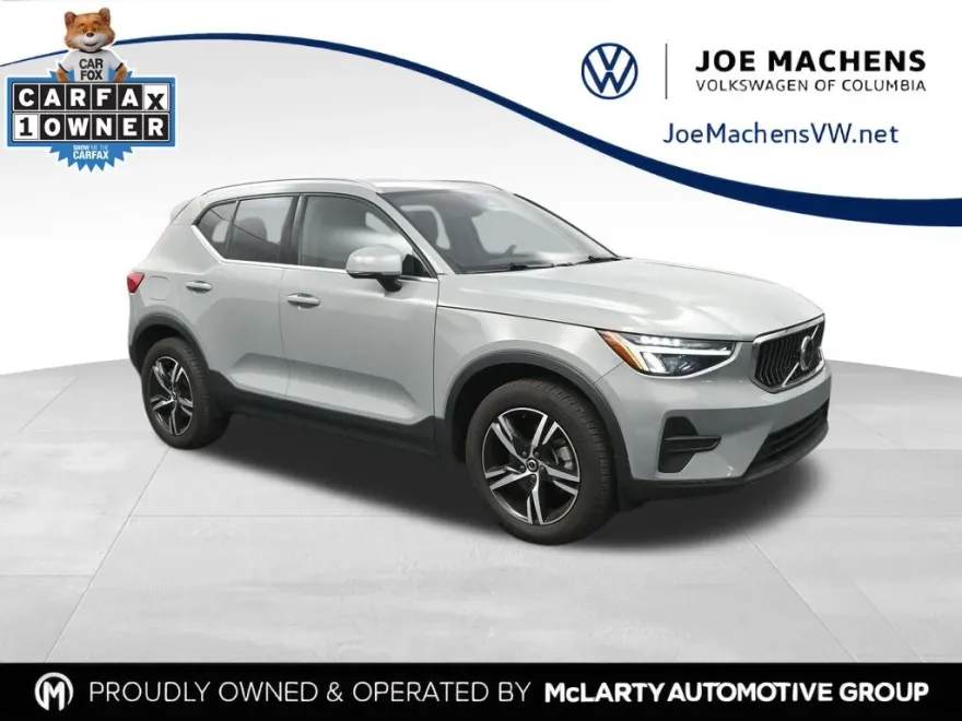 2024 Volvo XC40 Core photo 1