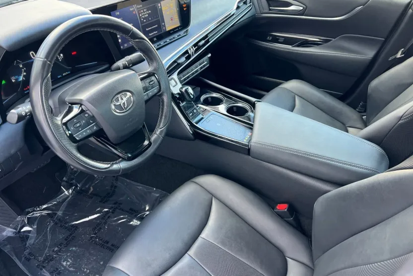 2022 Toyota Mirai XLE photo 1