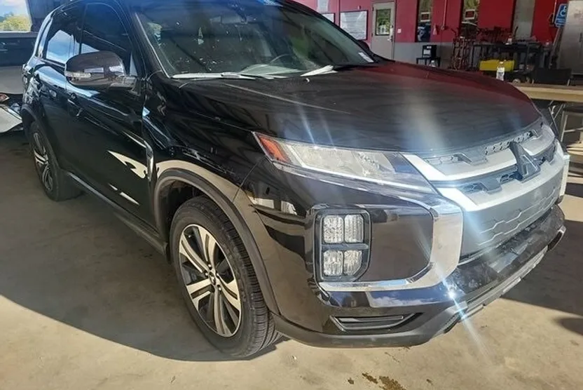 2023 Mitsubishi Outlander Sport ES LE SE photo 1