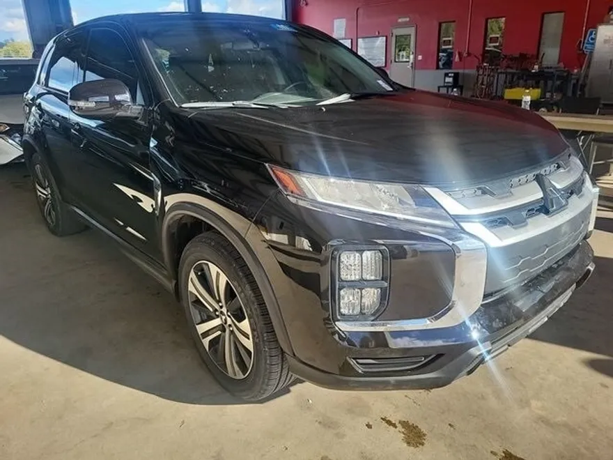 2023 Mitsubishi Outlander Sport ES LE SE photo 1
