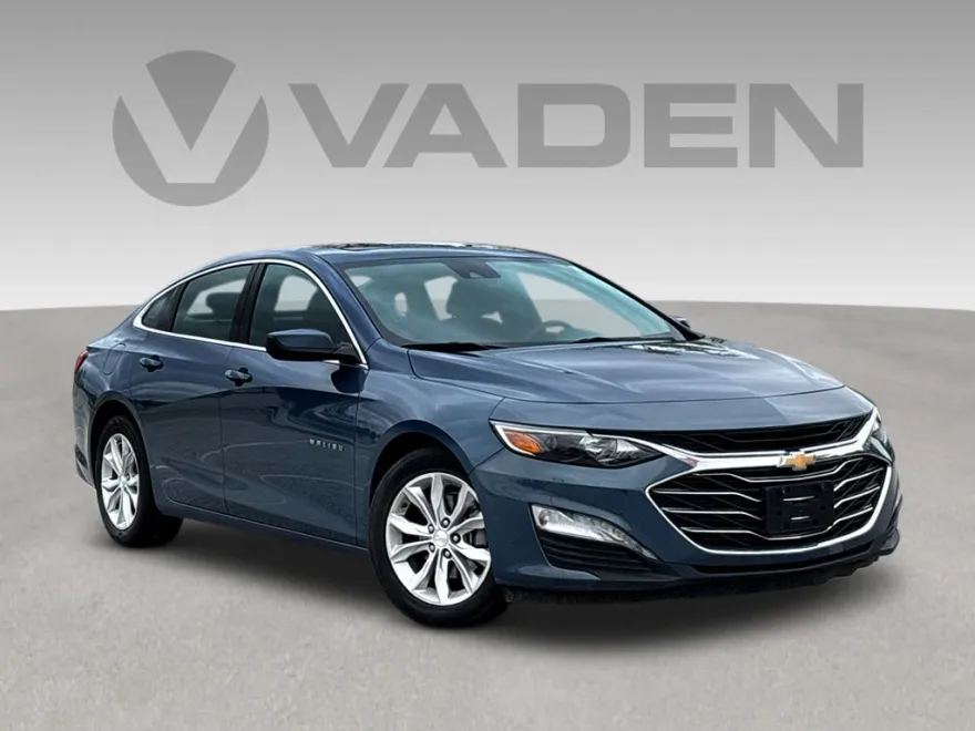 2024 Chevrolet Malibu 1LT photo 1