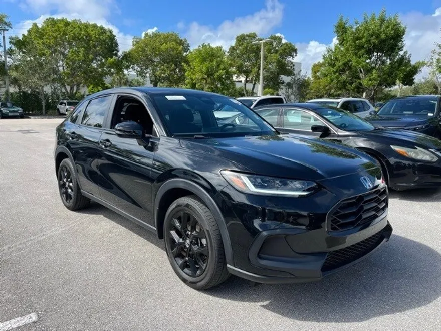 2025 Honda HR-V Sport photo 1