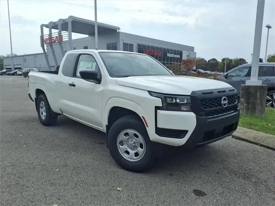 2026 Nissan Frontier King Cab S photo 1