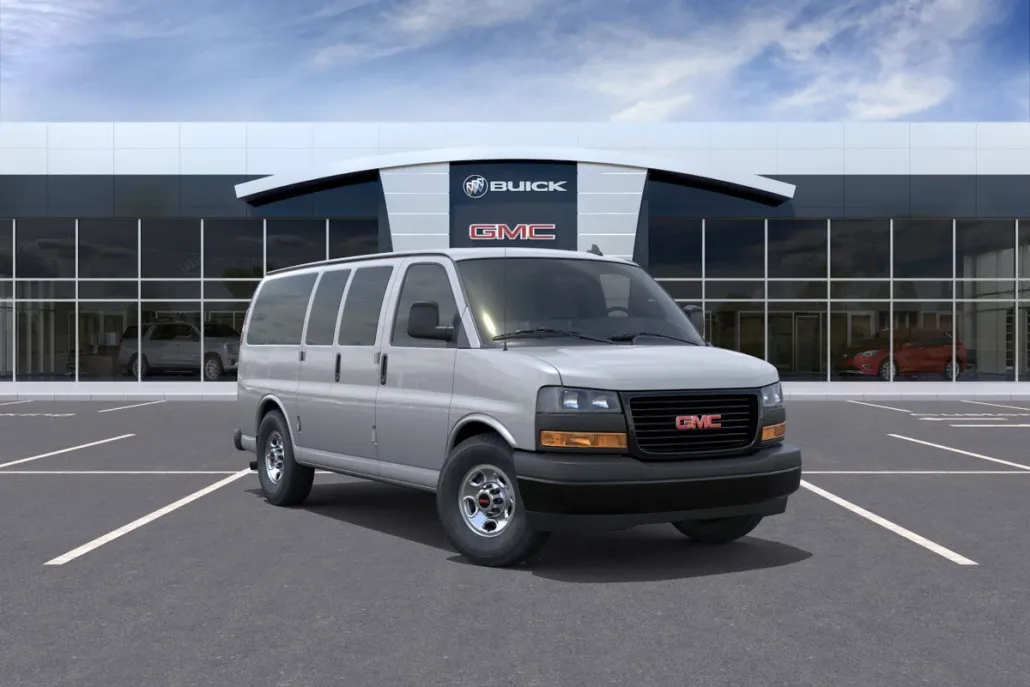 2025 Gmc Savana Cargo 2500 photo 1